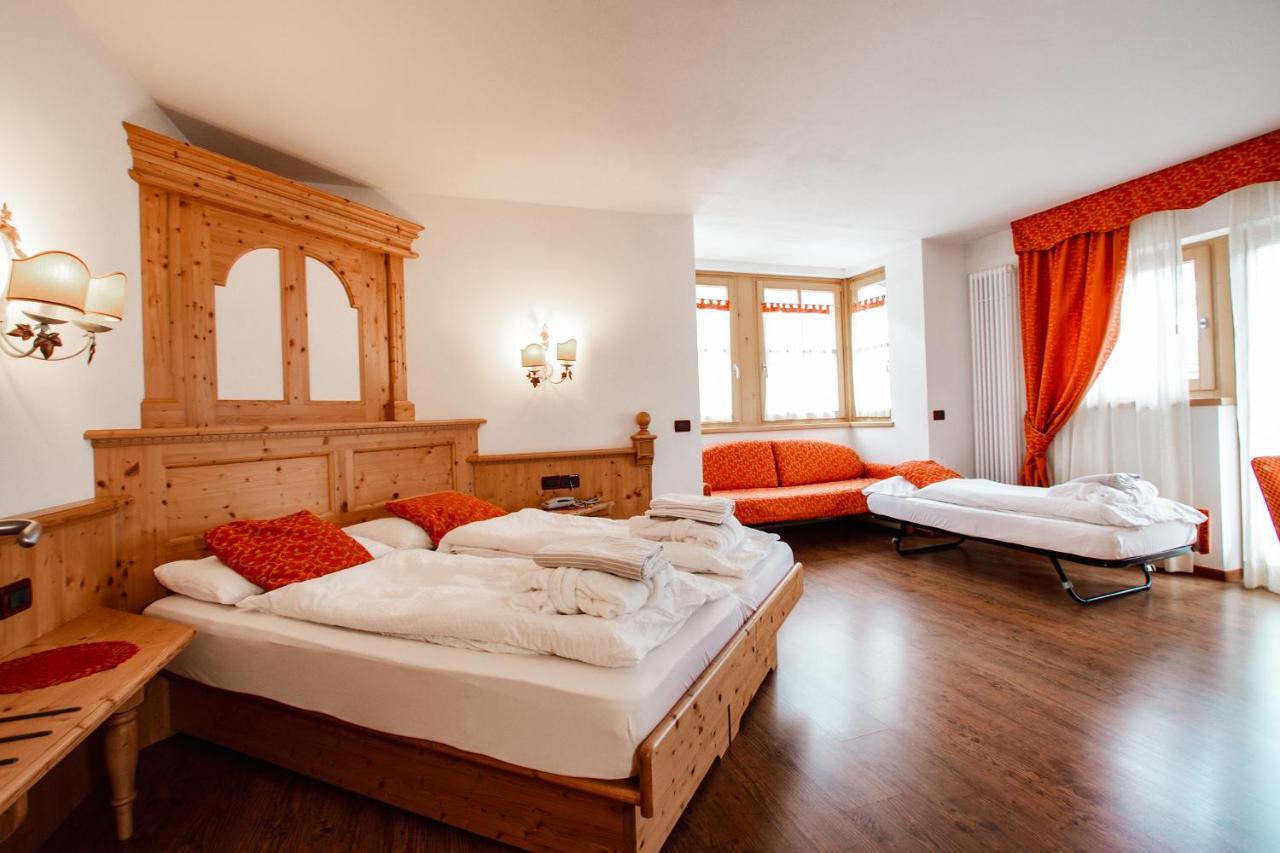 Residence La Moretina Commezzadura Bagian luar foto